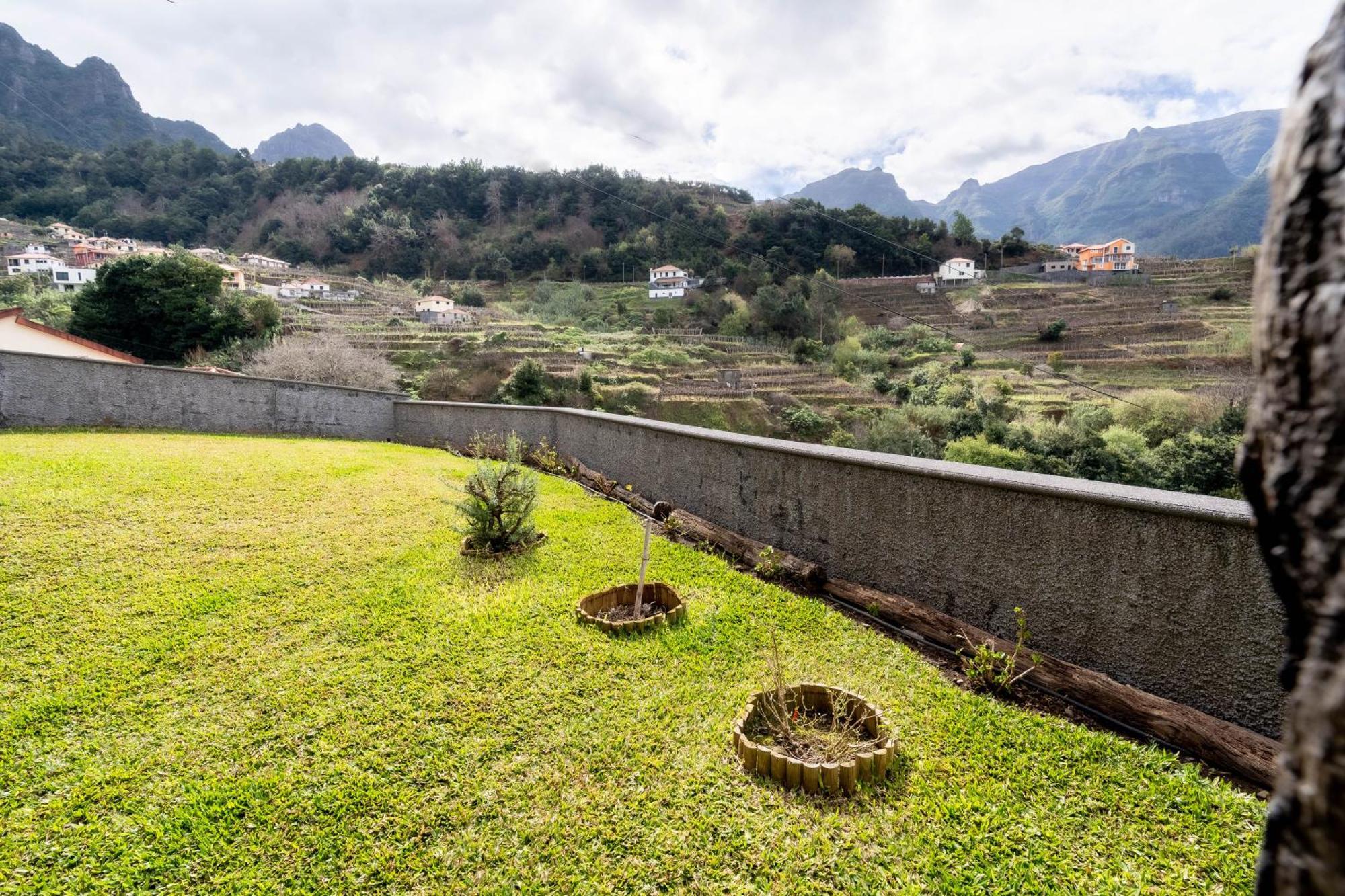 فيلا Madeira Bird House - House In The Mountains With Garden São Vicente المظهر الخارجي الصورة