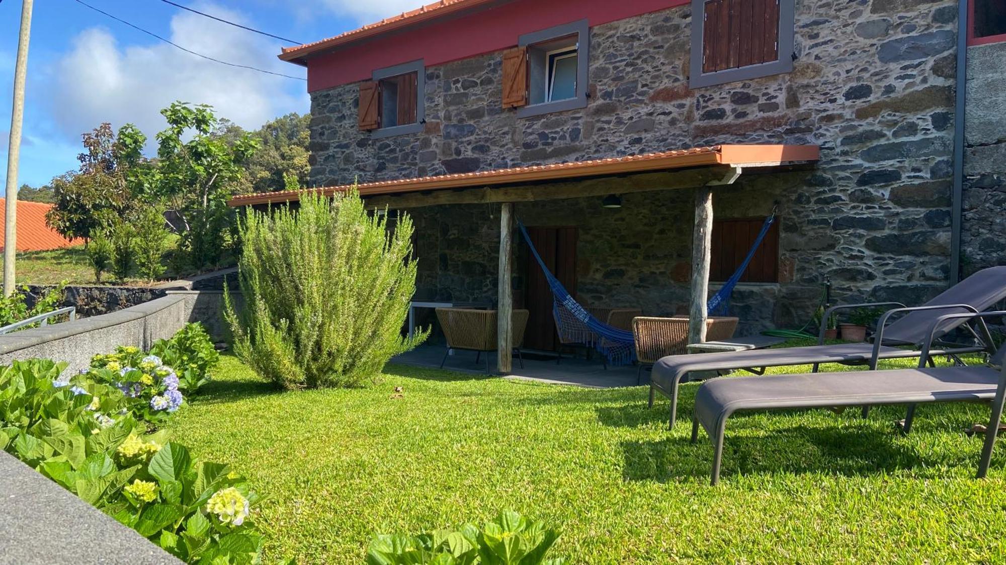 فيلا Madeira Bird House - House In The Mountains With Garden São Vicente المظهر الخارجي الصورة